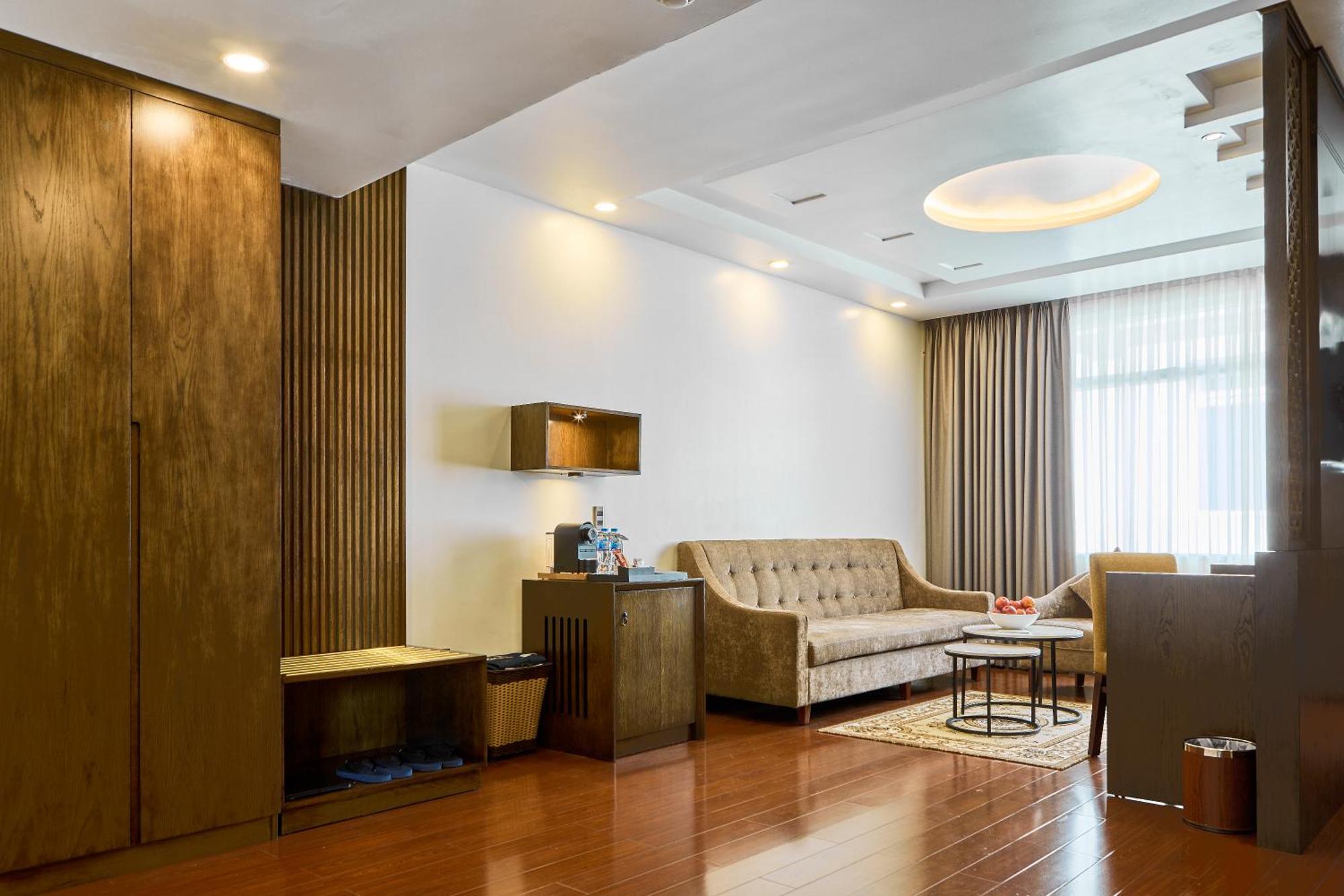 Kin Hotel Thi Sach Ho Şi Min Dış mekan fotoğraf